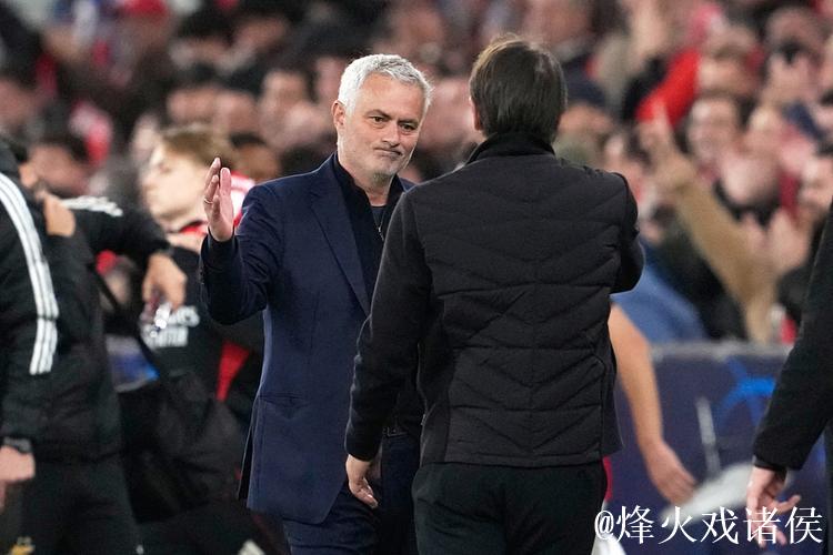 62岁穆帅迎里程碑之战!战胜孔蒂率队逆袭,从4连败到2连胜 62岁穆帅迎里程碑之战!战胜孔蒂率队逆袭,从4连败到2连胜