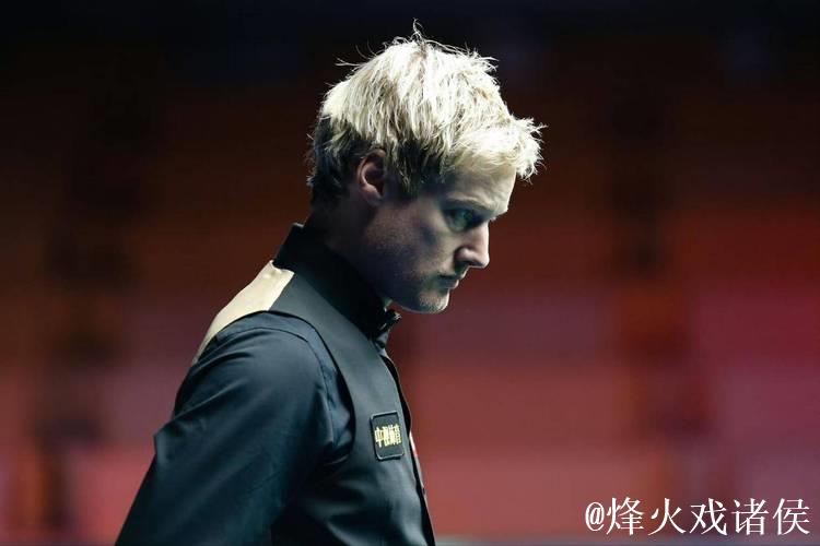 斯诺克冷门迭出:中国小将4-2击败七冠王,80后名将遭遇一轮游 斯诺克冷门迭出:中国小将4-2击败七冠王,80后名将遭遇一轮游